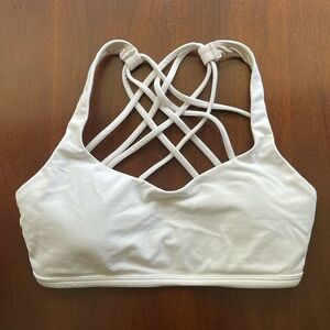 Lululemon Free to Be Bra White Size 4